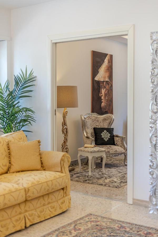 Ginevra Luxury New Classic Apartment Close Vatican Rome Bagian luar foto